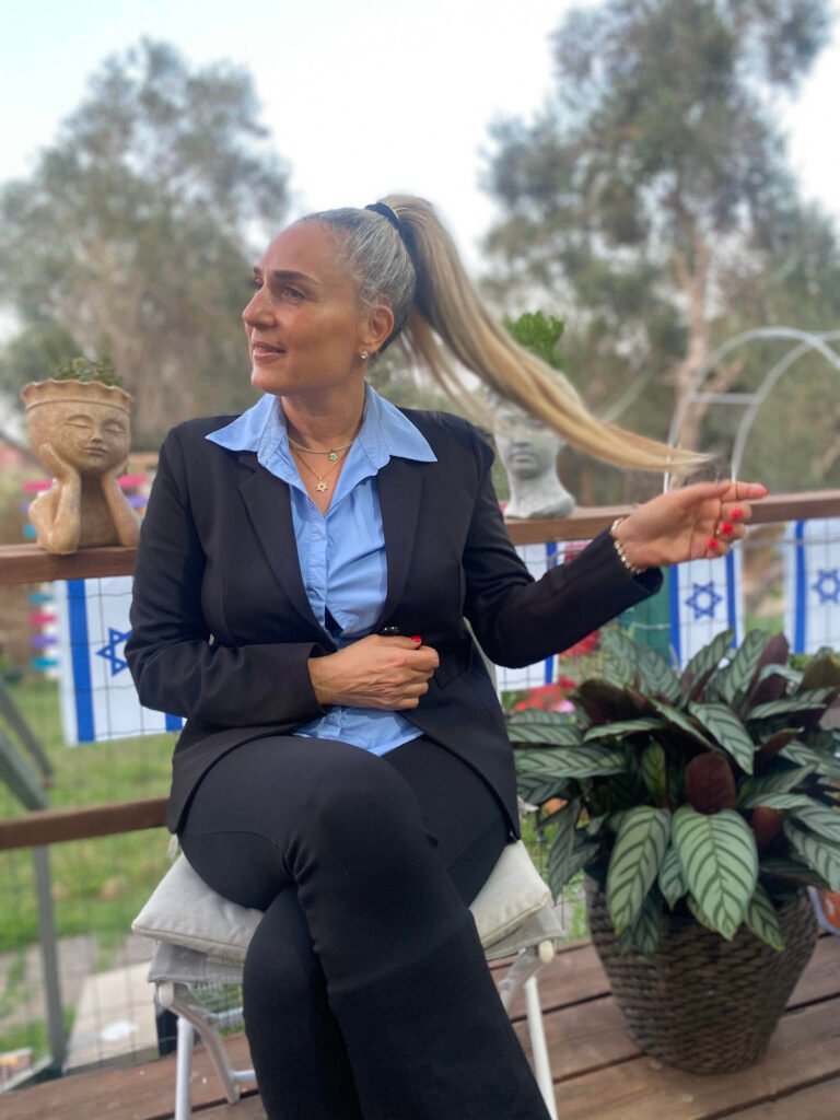 גלית בן מיור